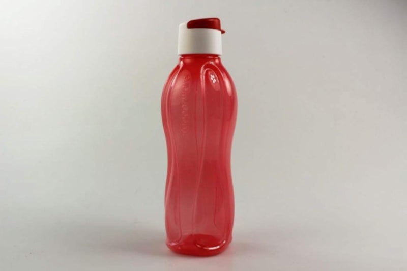 Tupperware To Go Eco 750 ml Red with Lid Red/White Drinking Bottle Clip Closure